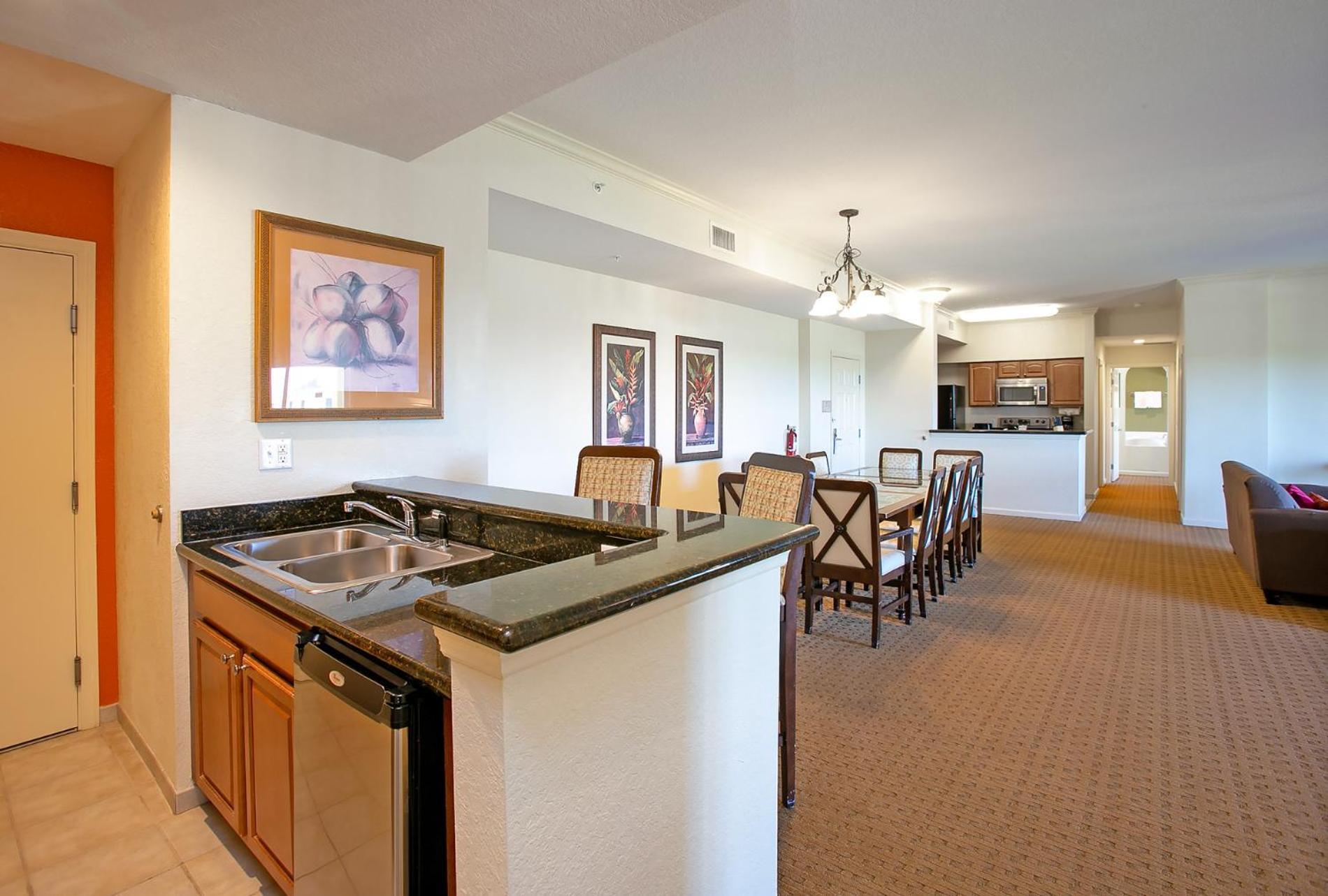 Four-bedroom Four Bath Deluxe Family Suite